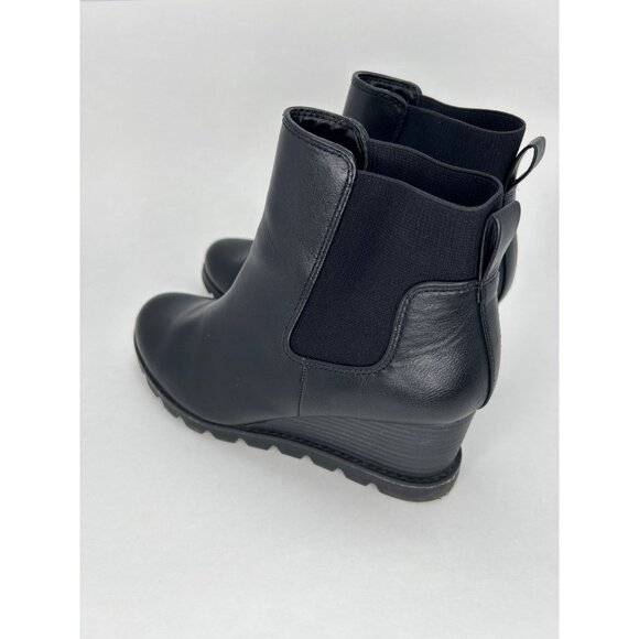 Universal Thread Chelsea Boots‎ Womens Bootie Black Faux Leather Wedge size 9.5 - Picture 1 of 14
